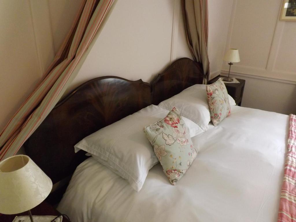 ทรีรีฟ เฮาส์ Hotel เพนแซนซ์ ห้อง รูปภาพ